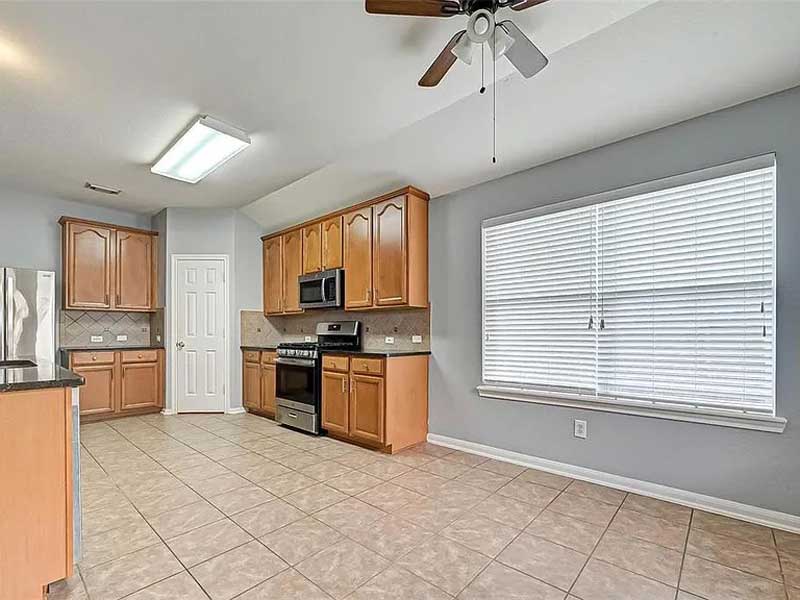 Cho Thuê Nhà Hiện Đại Tại Stafford, TX – Giá $2,400/tháng