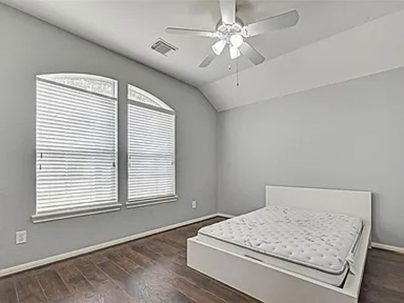 Cho Thuê Nhà Hiện Đại Tại Stafford, TX – Giá $2,400/tháng