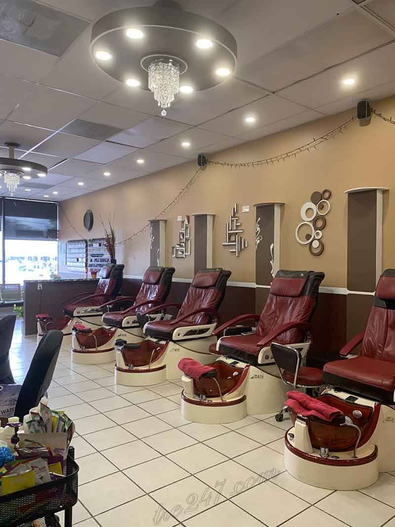 Cần Sang Tiệm Nail Vùng Tampa Florida